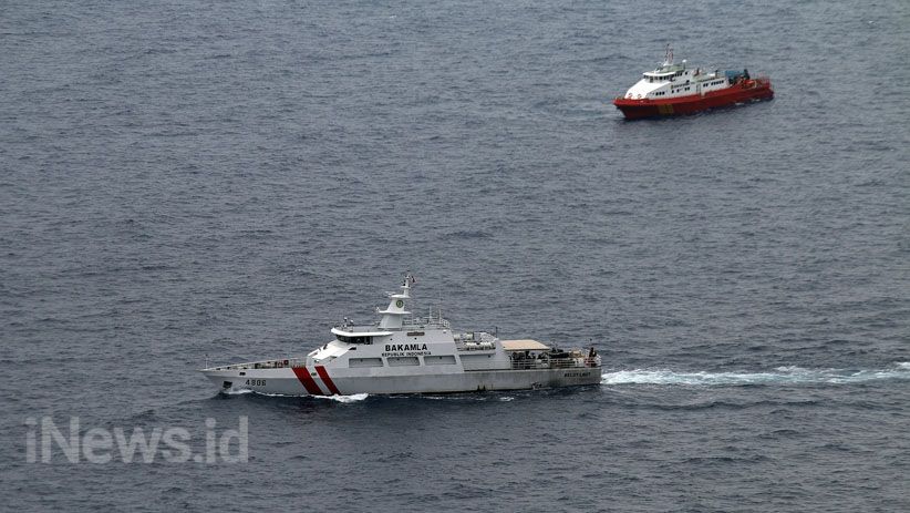 Polisi Udara Pantau Proses Evakuasi Lion Air JT 610 - Bagian 5