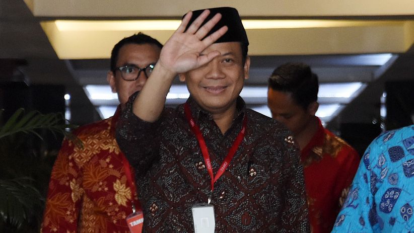 Taufik Kurniawan Penuhi Panggilan KPK - Bagian 1