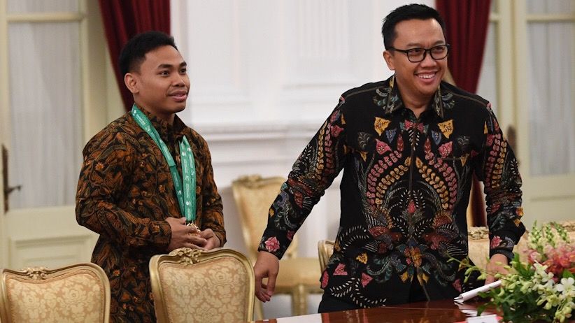 Eko Yuli Irawan, Juara Dunia Angkat Besi Bertemu Jokowi di Istana - Bagian 4