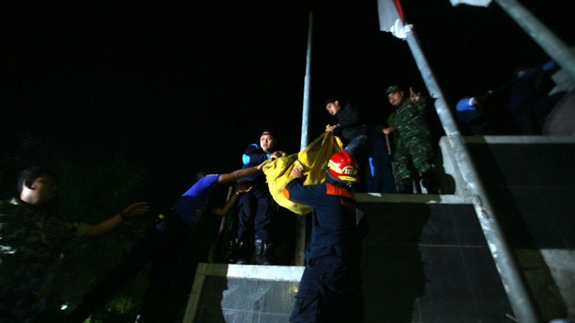 3 Orang Tewas, Drama Kolosal Surabaya Membara Berubah Petaka - Bagian 2