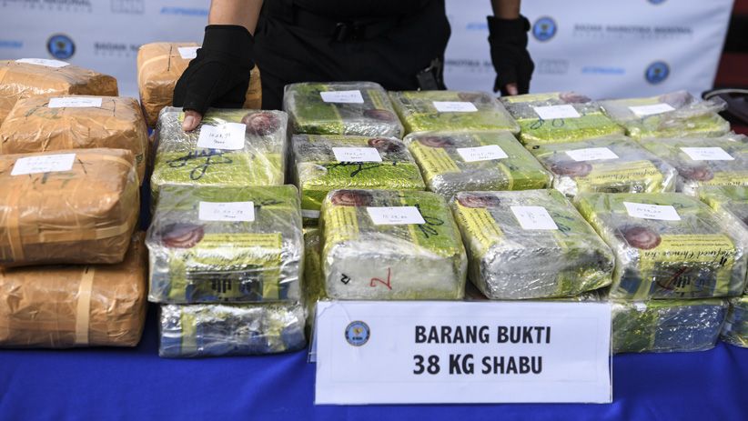 BNN Gagalkan Penyelundupan 30.000 Butir Ekstasi dan 38 Kg Sabu - Bagian 4