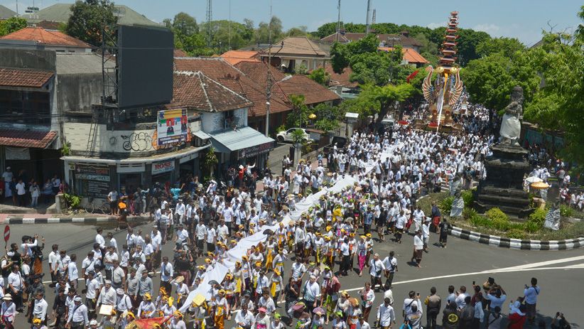Ritual Ngaben Terbesar Keluarga Kerajaan Denpasar - Bagian 1