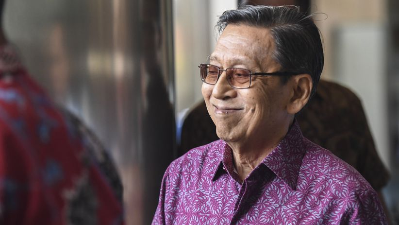 Mantan Wapres Boediono Diperiksa KPK terkait Kasus Bank Century - Bagian 4