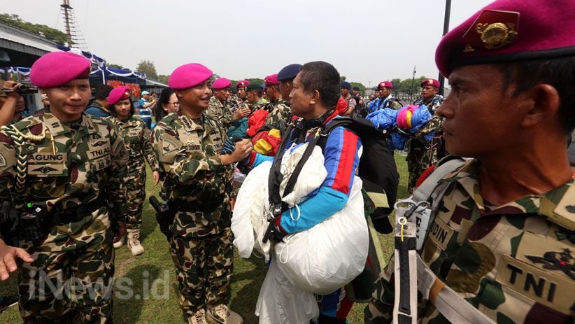 Aksi Prajurit TNI saat HUT ke-73 Korps Marinir - Bagian 8