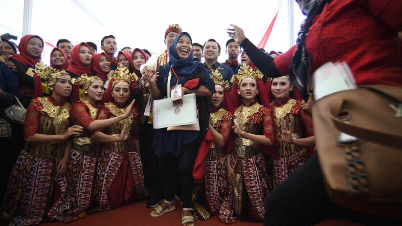 Usai Bagikan Sertifikat Tanah, Jokowi Cek Proyek Tol Bakauheni-Palembang - Bagian 4