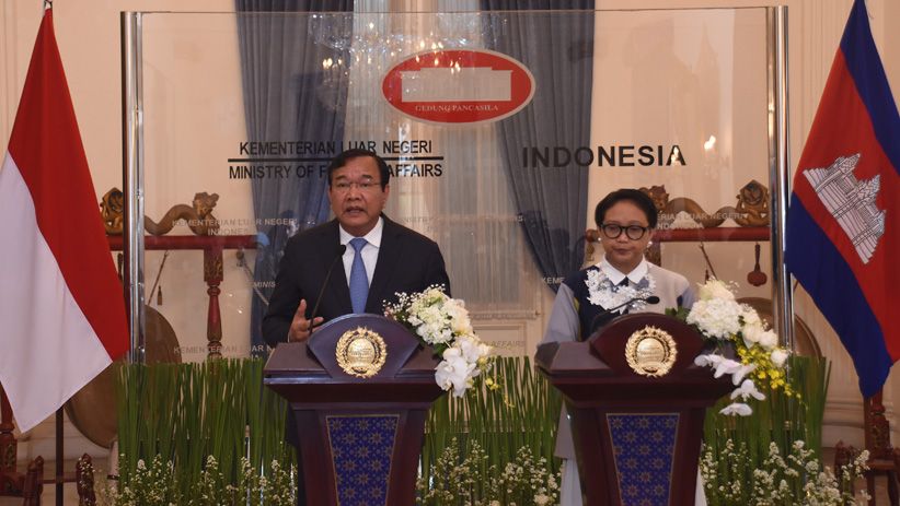 Tingkatkan Kerja Sama, Menteri Retno Bertemu Menlu Kamboja - Bagian 2
