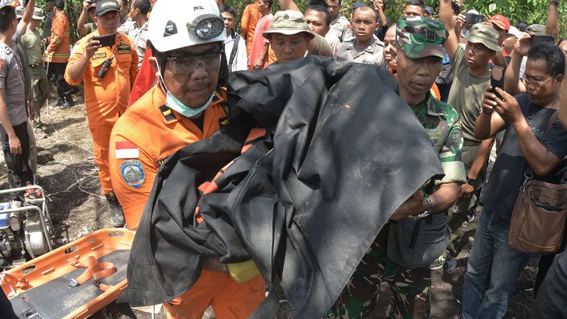 Tim SAR Evakuasi Empat Korban Tewas Tertimbun Longsor di Gianyar