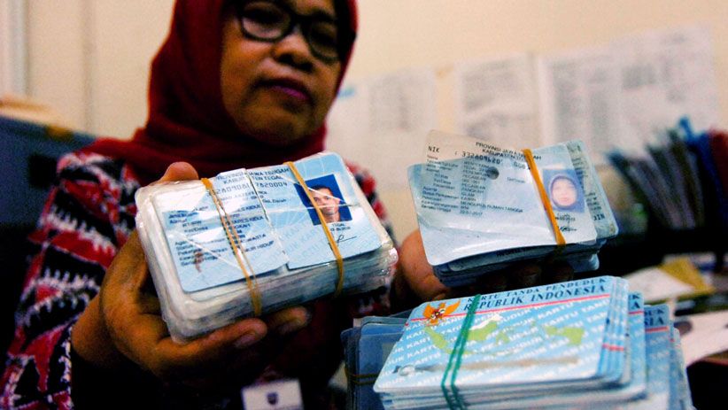 Ribuan E-KTP Rusak Dimusnahkan Disdukcapil Slawi