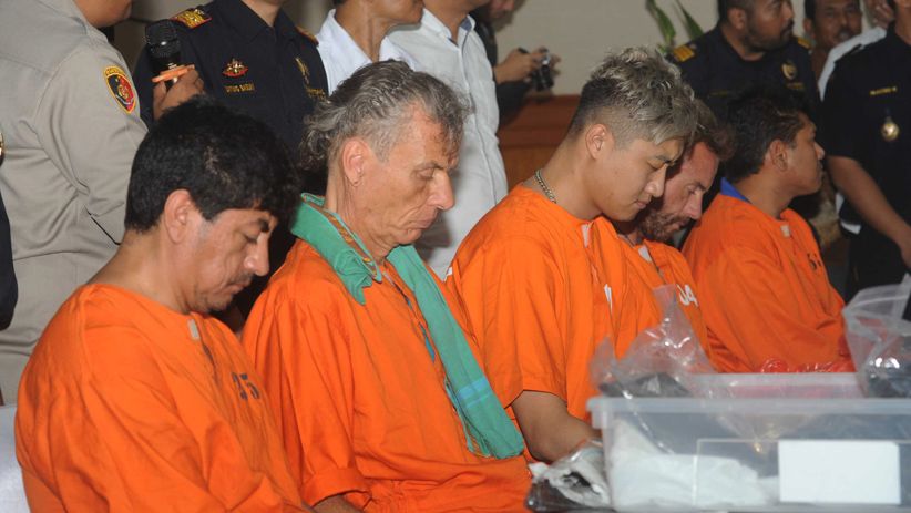 Bawa 7,7 Kg Narkoba, 5 WNA Ditangkap Bea Cukai Ngurah Rai - Bagian 2