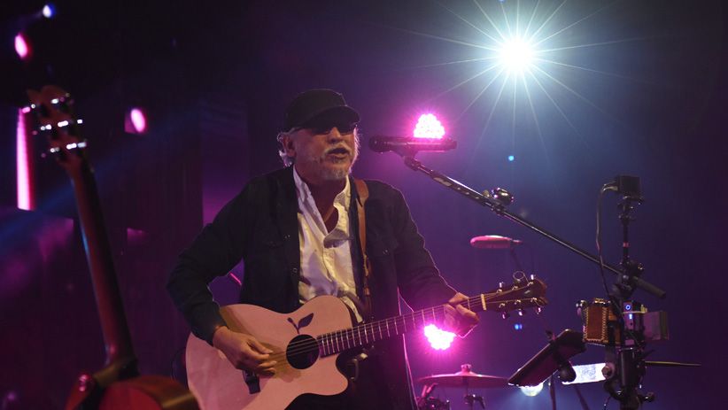 Konser Musik Iwan Fals Nyanyian yang Tersimpan - Bagian 2