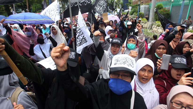 Ribuan Massa Gelar Aksi Bela Muslim Uighur di Depan Kedubes China - Bagian 5