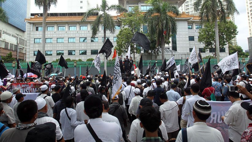 Ribuan Massa Gelar Aksi Bela Muslim Uighur di Depan Kedubes China - Bagian 2