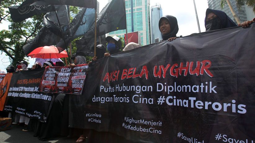 Ribuan Massa Gelar Aksi Bela Muslim Uighur di Depan Kedubes China - Bagian 3