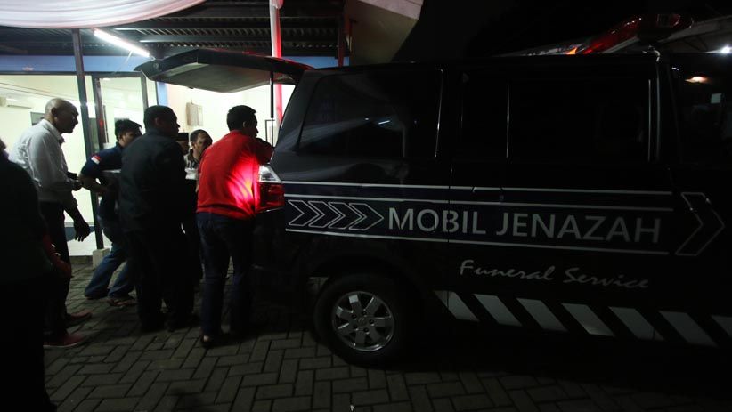 24 Jenazah Korban Tsunami Selat Sunda Dibawa ke RS Fatmawati - Bagian 2