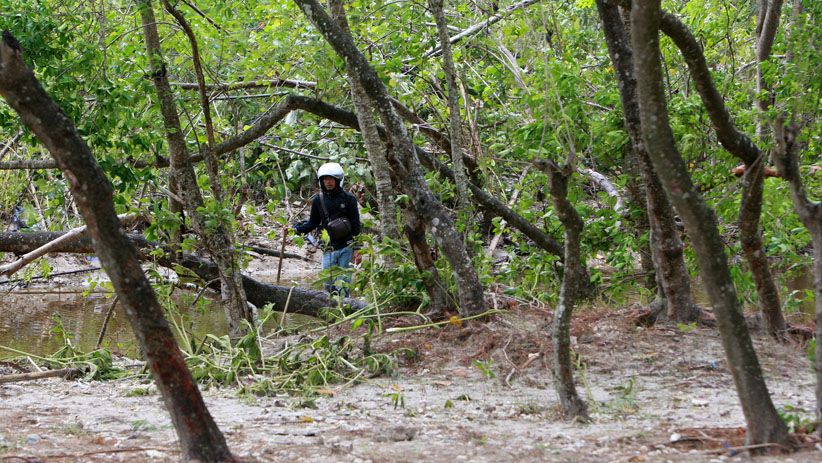 Tim SAR Gabungan Kembali Temukan Korban Tsunami Selat Sunda - Bagian 5