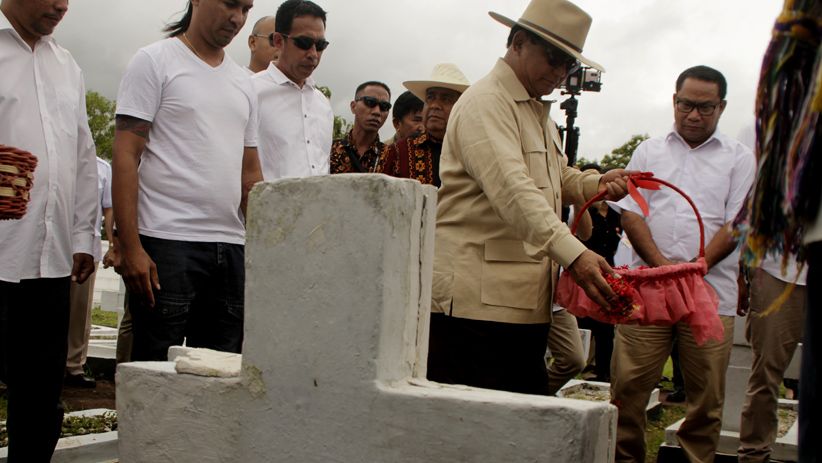 Prabowo Ziarah ke Makam Pejuang Timor Timur - Bagian 2