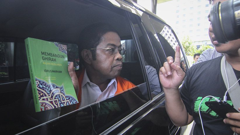 Berkas Perkara P21, Idrus Marham Siap Disidangkan - Bagian 1