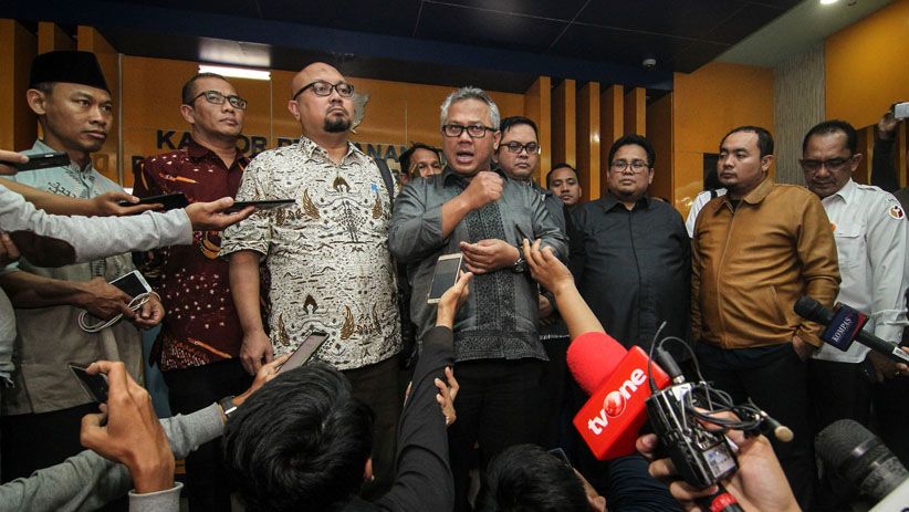 Kabar 7 Kontainer Surat Suara Tercoblos, KPU Pastikan Hoaks - Bagian 2