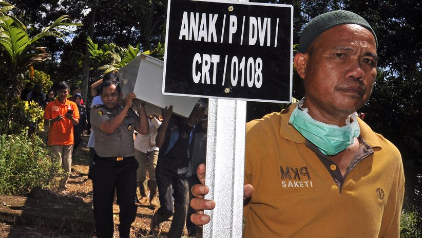 5 Jenazah Tak Dikenal Korban Tsunami Selat Sunda Dimakamkan - Bagian 2