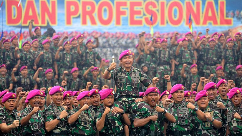 Prajurit Baret Ungu Sambut Dankormar Baru di Bhumi Marinir Karangpilang