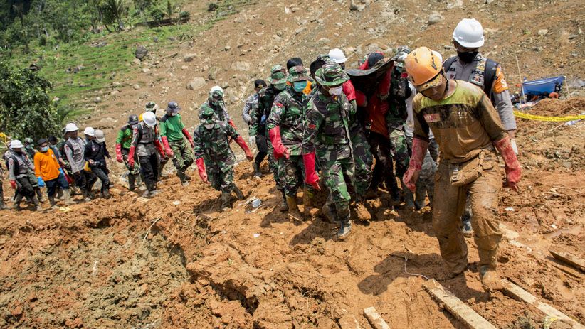 Tim SAR Temukan 6 Jenazah Korban Longsor Sukabumi