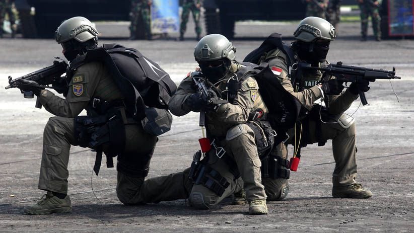 519 Taruna TNI Ikuti Kegiatan Bhinneka Eka Bhakti di Markas Marinir - Bagian 7