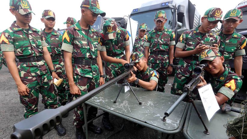 519 Taruna TNI Ikuti Kegiatan Bhinneka Eka Bhakti di Markas Marinir - Bagian 3