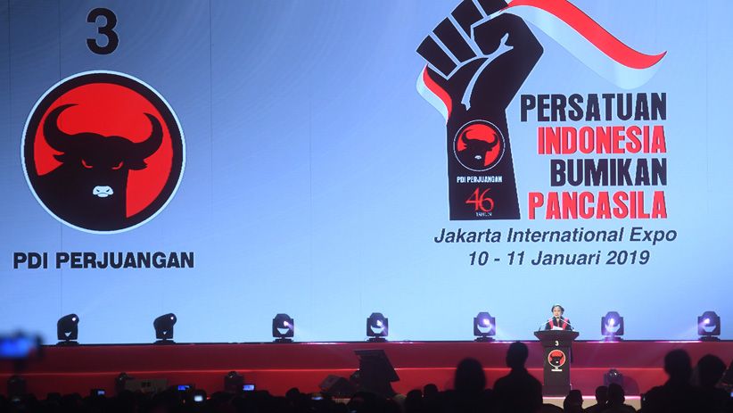 Pakai Kemeja Merah, Presiden Jokowi Hadiri HUT ke-46 PDIP - Bagian 3