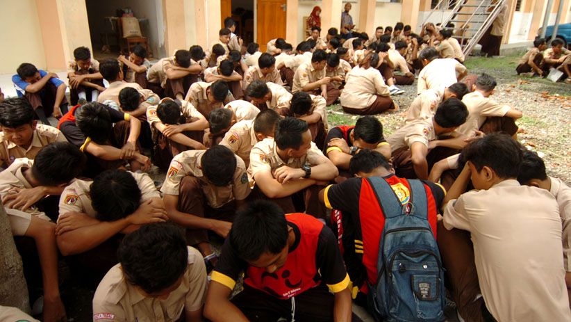 Bawa Celurit saat Tawuran, Puluhan Pelajar Tegal Diamankan Polisi