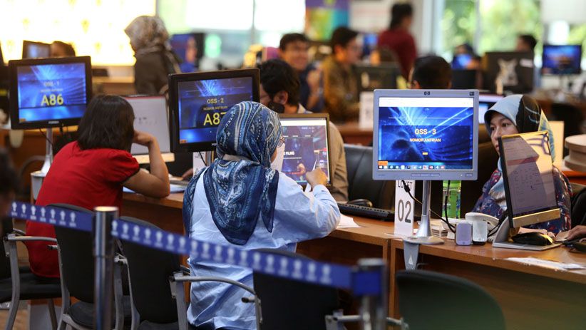 Presiden Jokowi Tinjau Layanan Perizinan Investasi OSS BKPM - Bagian 3