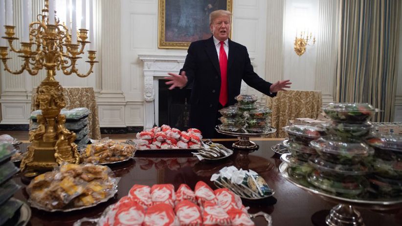Dampak Shutdown, Trump Pesan 300 Burger Pakai Uang Sendiri - Bagian 2