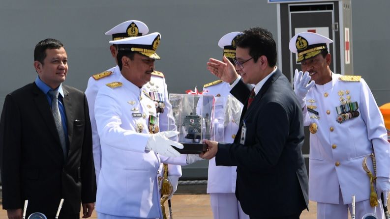 TNI AL Resmikan Kapal Rumah Sakit KRI Semarang 594