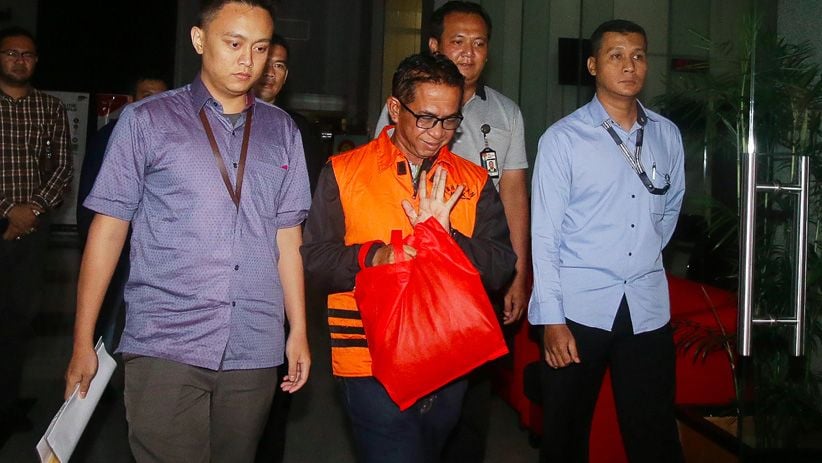 Kena OTT Kasus Korupsi, Bupati Mesuji Ditahan KPK - Bagian 2