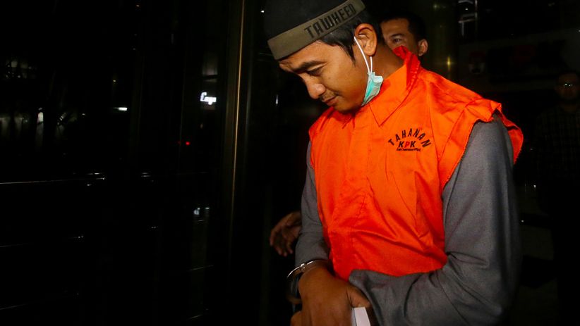 Kena OTT Kasus Korupsi, Bupati Mesuji Ditahan KPK - Bagian 5