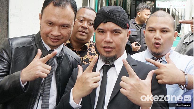 Kasus Ujaran Kebencian, Ahmad Dhani Divonis 1,5 Tahun Penjara - Bagian 1