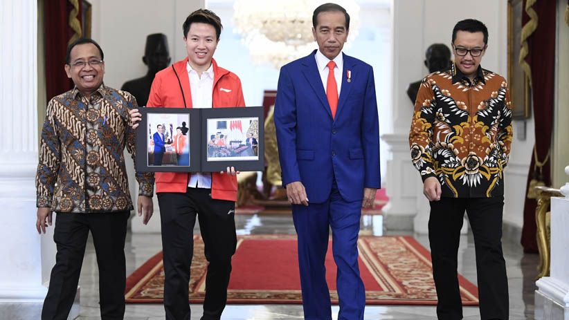 Momen Liliyana Natsir Pamit ke Presiden Jokowi - Bagian 2