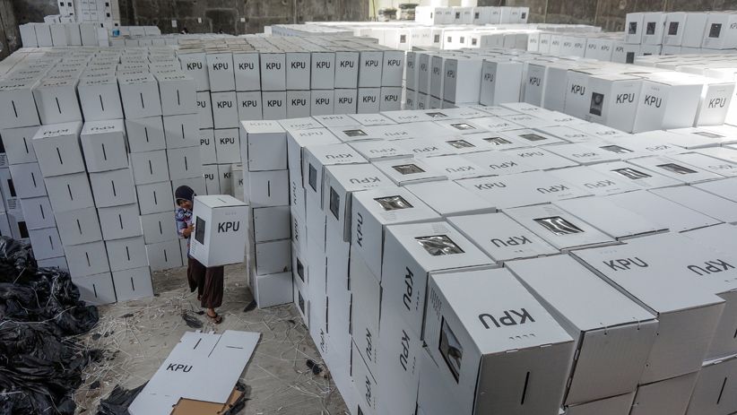 Melihat Proses Perakitan Kotak Suara Pemilu 2019 - Bagian 2