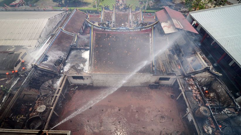 Vihara Terbesar dan Tertua di Bandung Ludes Terbakar