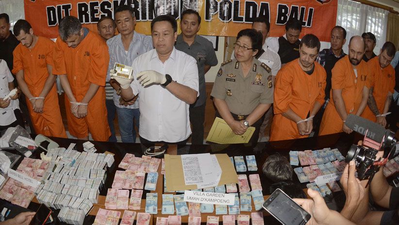 Polisi Tangkap Warga Bulgaria Pelaku Skimming, 227 ATM Palsu Disita