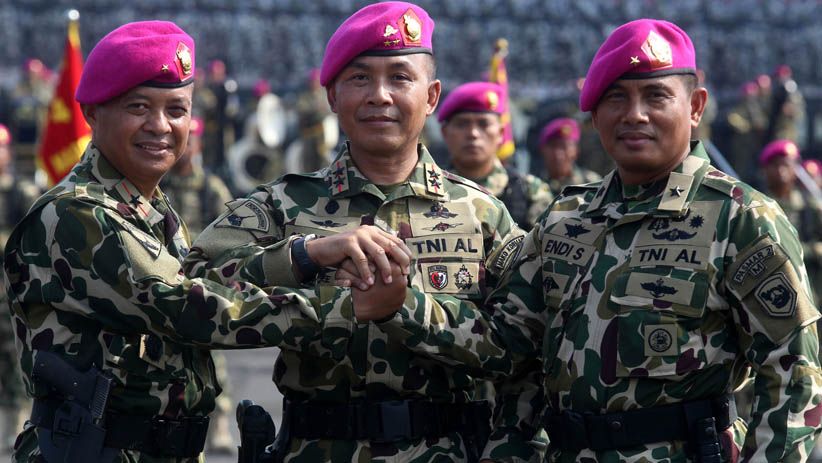 Dankormar Pimpin Sertijab Danpasmar 2 dan Dankolatmar TNI AL - Bagian 2
