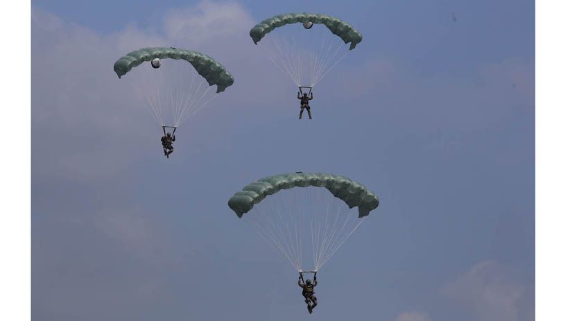 Serangan Kilat Pasukan Taifib Marinir TNI AL Hancurkan Markas Musuh - Bagian 7