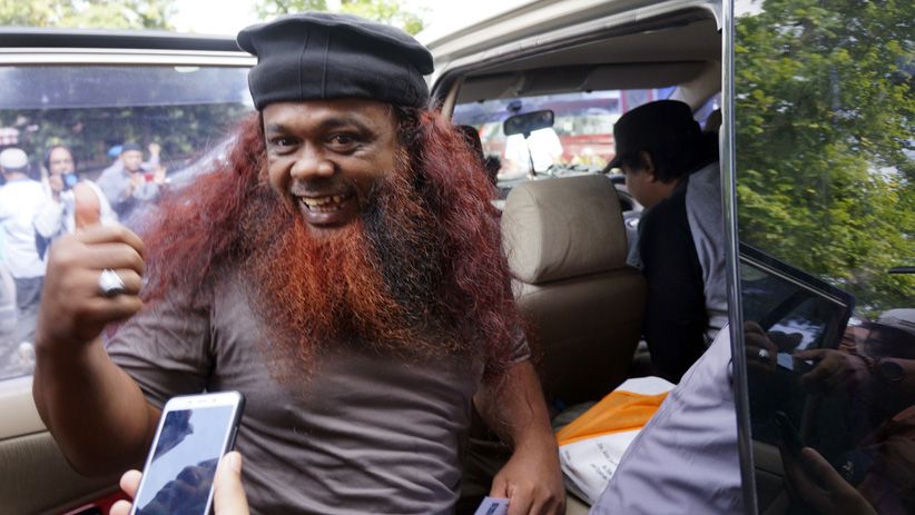 Bebas Murni, Adik Kandung Abu Bakar Baasyir Beri Jempol