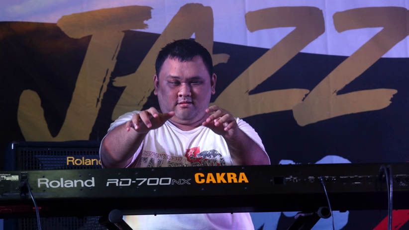 OJK Gandeng Musisi Top Indonesia untuk Tampil di Jazz in Campus - Bagian 4