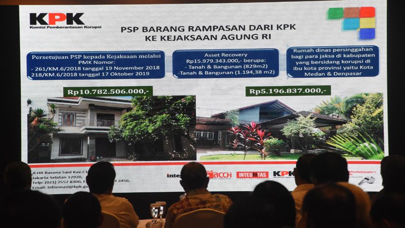 KPK Serahkan Barang Rampasan Senilai Rp110 M ke Kejagung dan BNN - Bagian 3