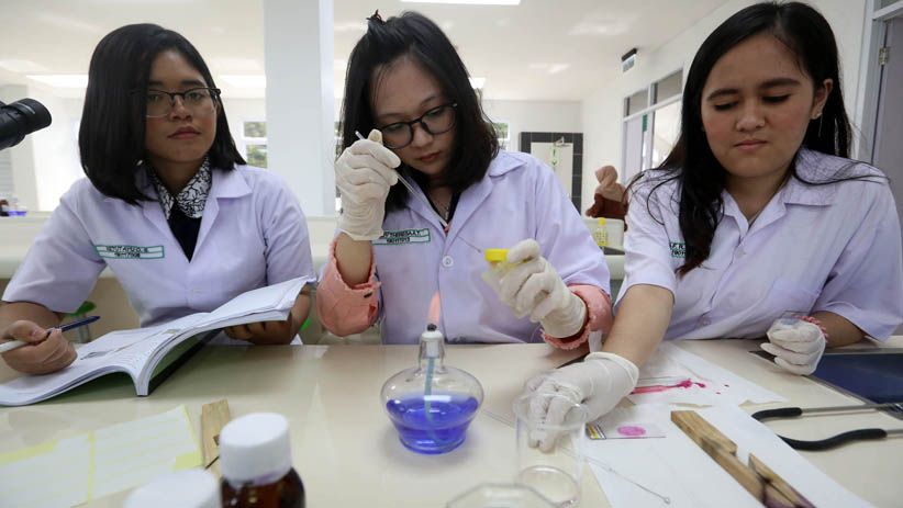Mahasiswa Ubaya Deteksi Penyakit TBC dari Dahak - Bagian 2