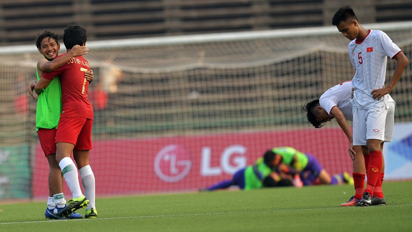 Selebrasi Timnas Indonesia setelah Lolos ke Final Piala AFF U-22 - Bagian 3