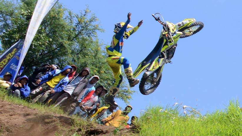 Puslatpurmar 5 Baluran Gelar Marinir Trail Adventure