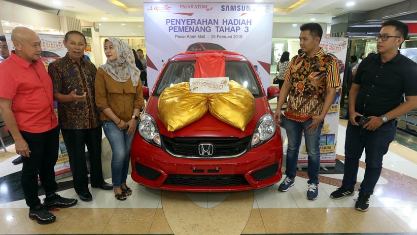 Belanja Rp100 Ribu di Pasar Atom Mall Surabaya, Pulang Bawa Honda Brio - Bagian 2