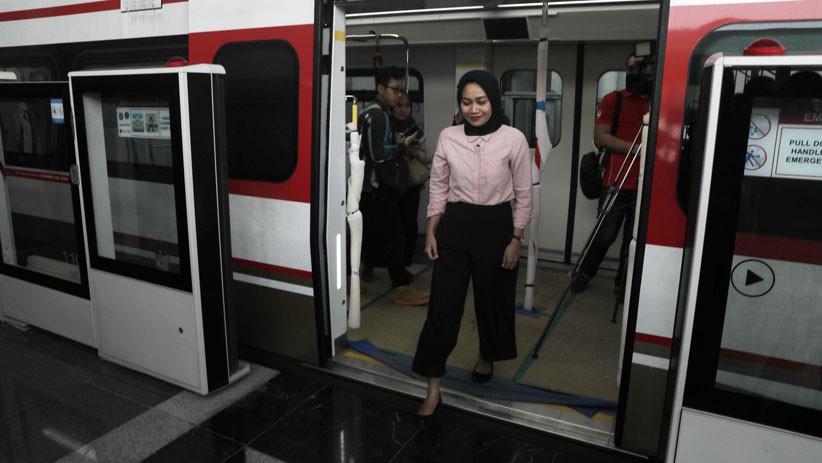 LRT Jakarta Siap Beroperasi Akhir Maret 2019 - Bagian 3