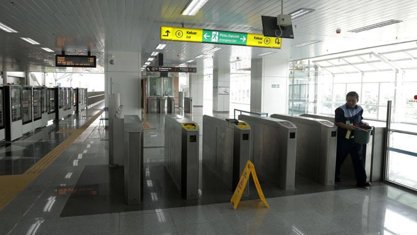 LRT Jakarta Siap Beroperasi Akhir Maret 2019 - Bagian 5
